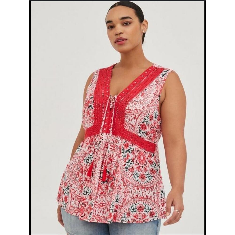 NWT Torrid Crinkle Gauze Crochet Inset Lace Up Sleeveless Top 3X‎ Boho Cottage
